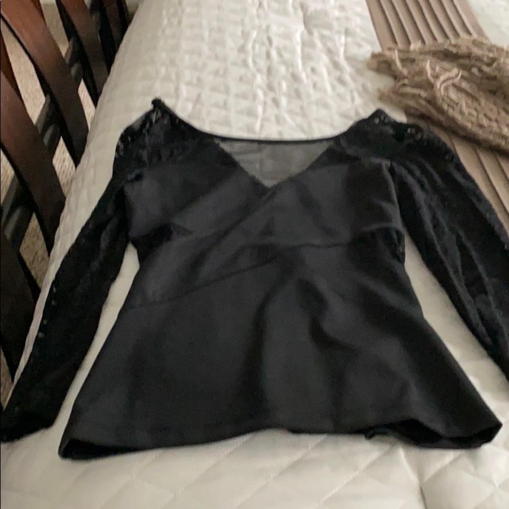 Guess black  top XS
